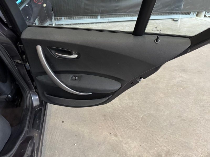 B.M.W. SERIE 1 116i 115cv Confort 