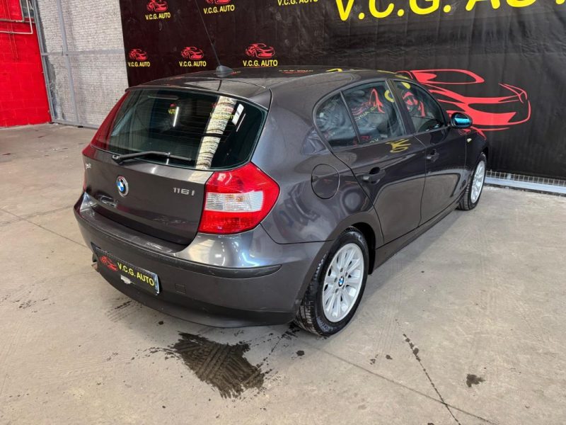 B.M.W. SERIE 1 116i 115cv Confort 