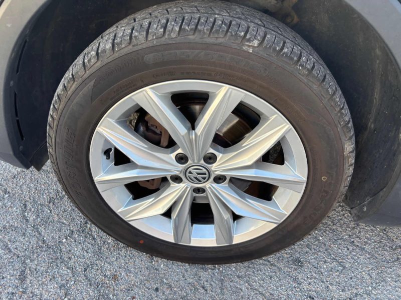 VOLKSWAGEN TIGUAN 2019