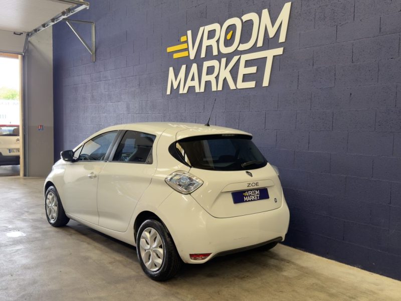 RENAULT ZOE 2015