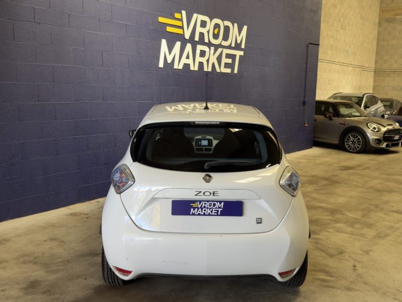 RENAULT ZOE 2015
