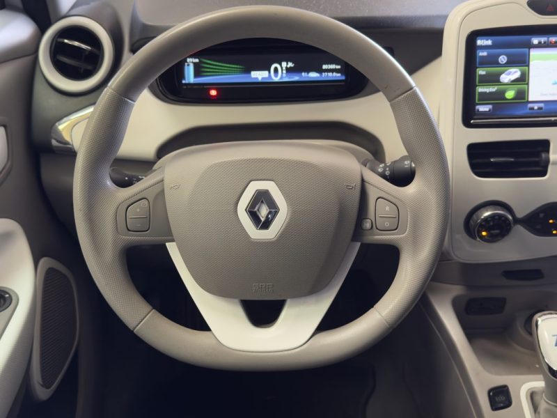 RENAULT ZOE 2015