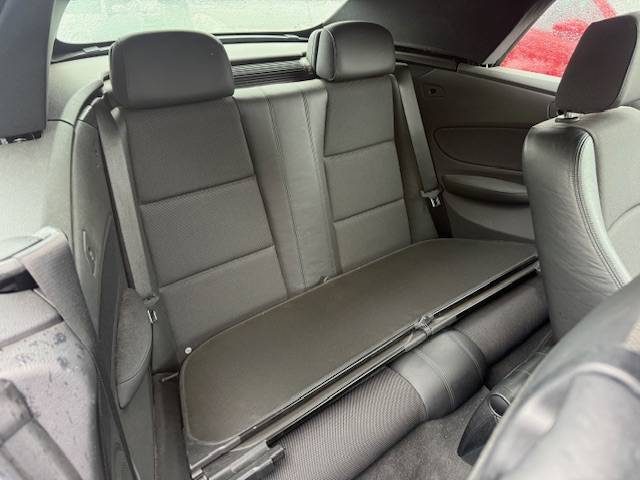 BMW  1er 118i  2008 - 56619 KM