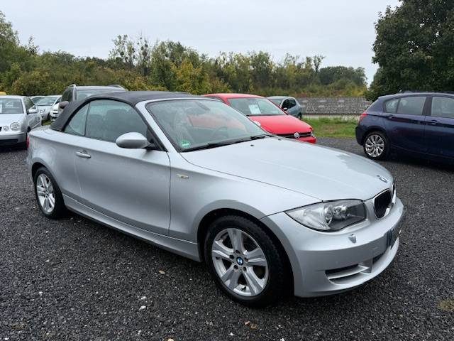 BMW  1er 118i  2008 - 56619 KM