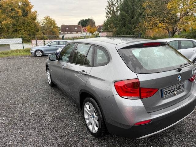 BMW  X1 sDrive 18i  2011 - 62315 KM