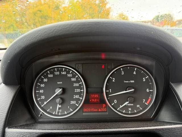 BMW  X1 sDrive 18i  2011 - 62315 KM