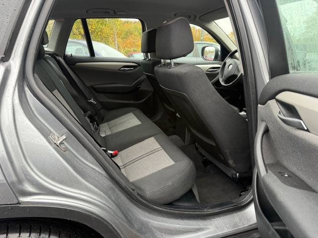 BMW  X1 sDrive 18i  2011 - 62315 KM