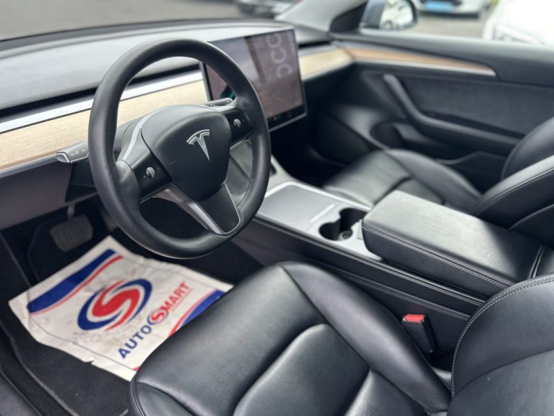 TESLA MODEL 3 - DualMotor - Grande Autonomie