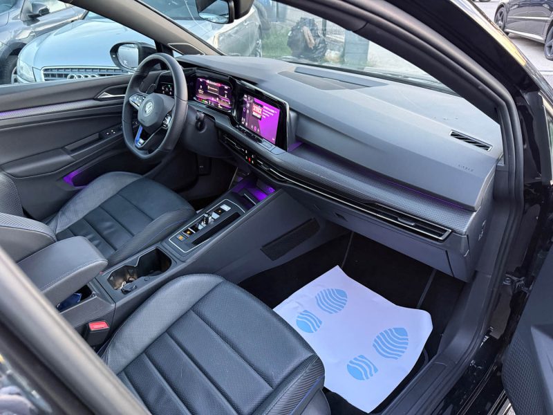 VOLKSWAGEN GOLF 8R  2021