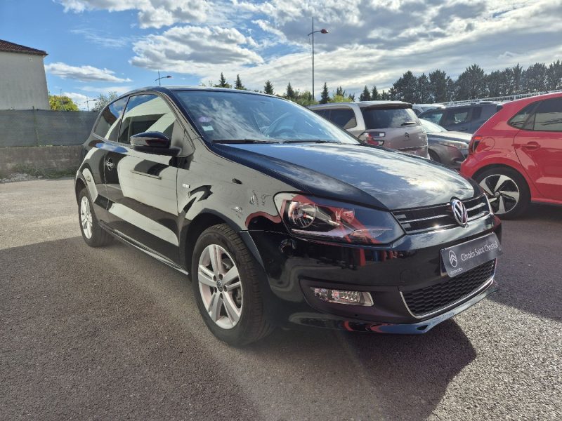 VOLKSWAGEN POLO 2013