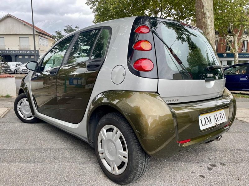 SMART FORFOUR 1.3 95ch PULSE **1ère MAIN**