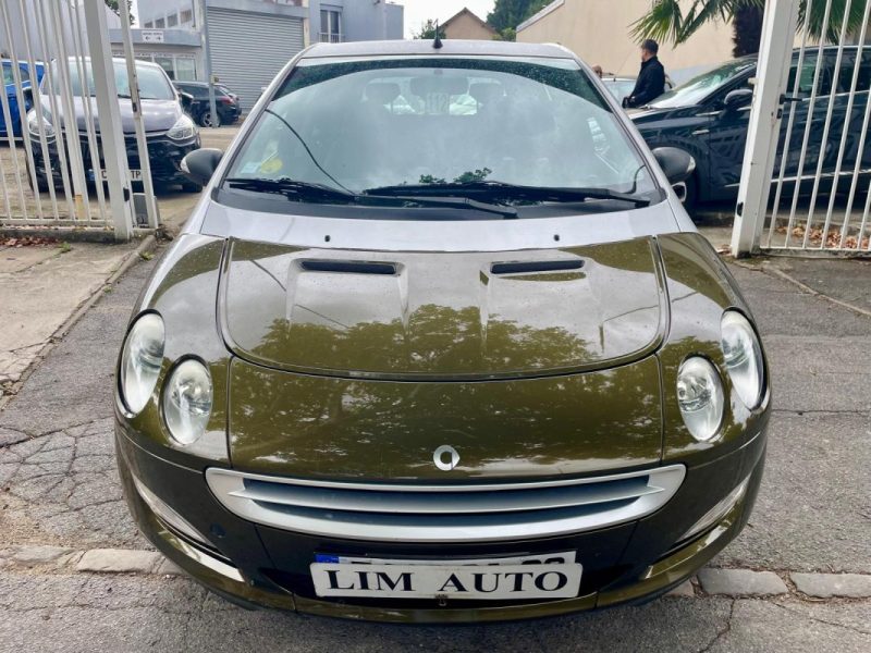 SMART FORFOUR 1.3 95ch PULSE **1ère MAIN**