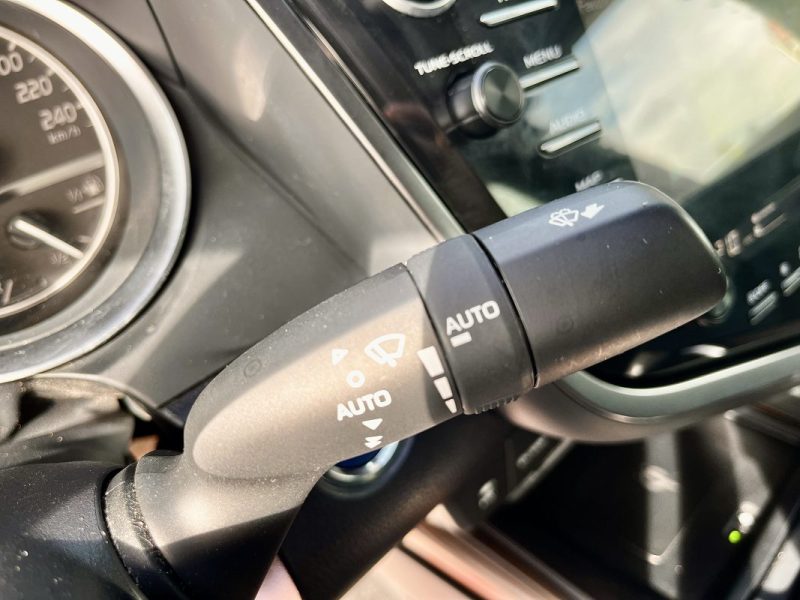 TOYOTA CAMRY Hybride 218ch Lounge 05/2020