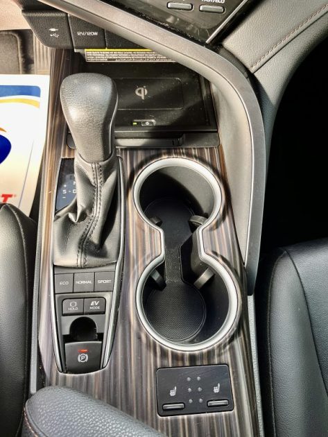 TOYOTA CAMRY Hybride 218ch Lounge 05/2020