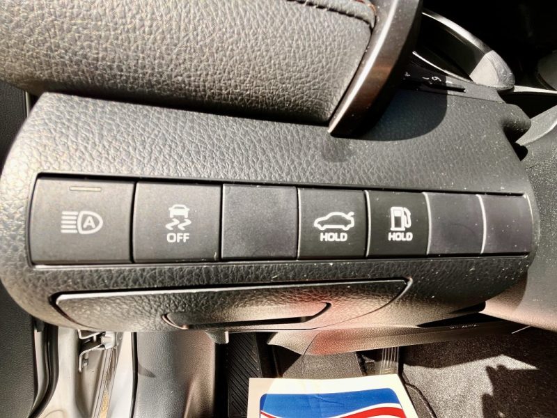 TOYOTA CAMRY Hybride 218ch Lounge 05/2020