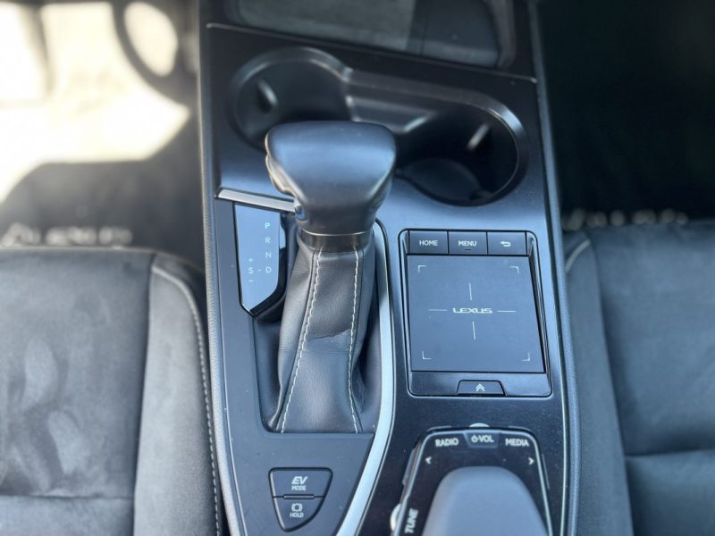 LEXUS UX250H 2021MY21APPUX 250H hybride 2wd premium édition