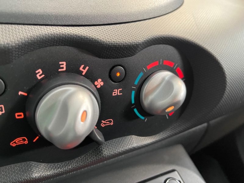 RENAULT TWINGO SEULEMENT 64000KMS 1.2 LEV 16v 75ch eco² DYNAMIQUE 1ERE MAIN, GARANTIE 12 MOIS
