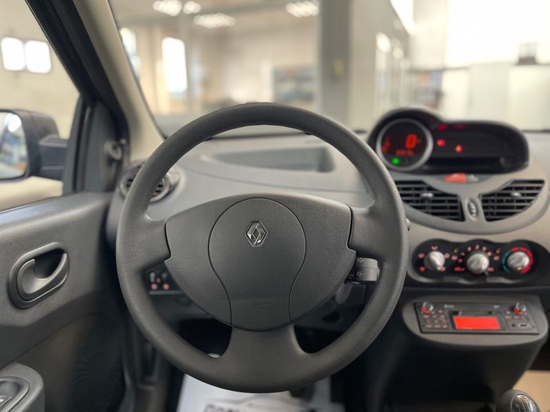 RENAULT TWINGO SEULEMENT 64000KMS 1.2 LEV 16v 75ch eco² DYNAMIQUE 1ERE MAIN, GARANTIE 12 MOIS