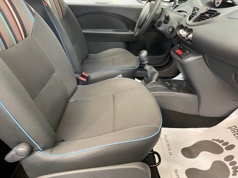 RENAULT TWINGO SEULEMENT 64000KMS 1.2 LEV 16v 75ch eco² DYNAMIQUE 1ERE MAIN, GARANTIE 12 MOIS