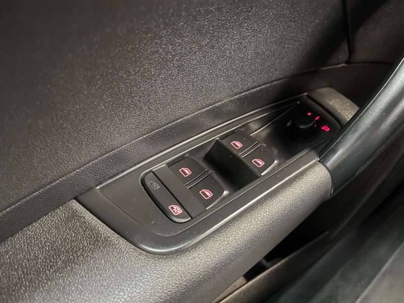 AUDI A1  SPORTBACK 1.2 TFSI 86ch S LINE GARANTIE 12 MOIS, HISTORIQUE COMPLET, SUPER ETAT