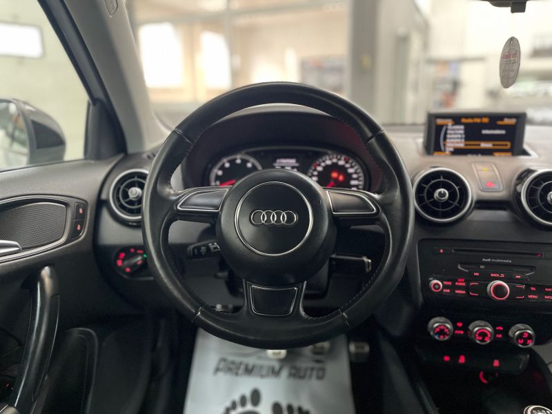 AUDI A1  SPORTBACK 1.2 TFSI 86ch S LINE GARANTIE 12 MOIS, HISTORIQUE COMPLET, SUPER ETAT