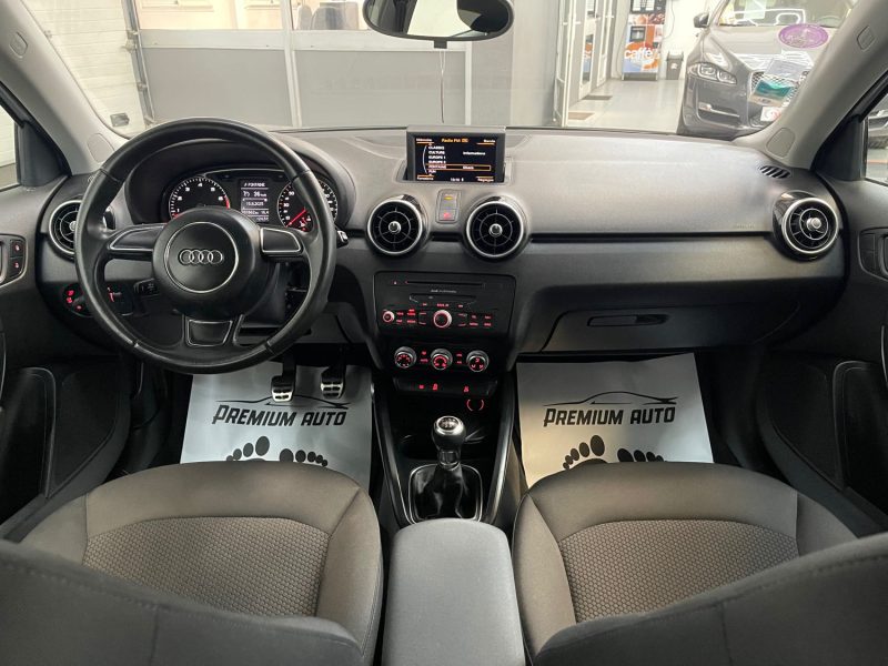AUDI A1  SPORTBACK 1.2 TFSI 86ch S LINE GARANTIE 12 MOIS, HISTORIQUE COMPLET, SUPER ETAT