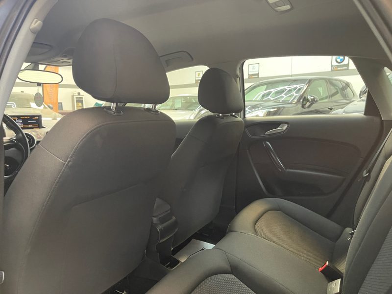 AUDI A1  SPORTBACK 1.2 TFSI 86ch S LINE GARANTIE 12 MOIS, HISTORIQUE COMPLET, SUPER ETAT