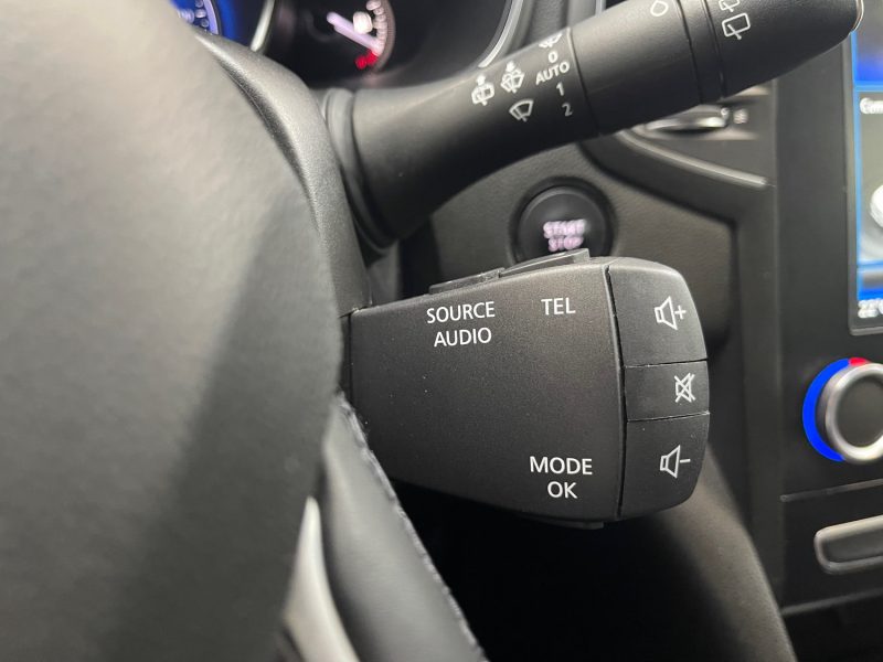 RENAULT MEGANE IV SEULEMENT 58000KMS 1.2 TCE 130ch ENERGY INTENS GARANTIE 12 MOIS HISTORIQUE COMPLET