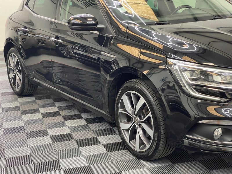 RENAULT MEGANE IV SEULEMENT 58000KMS 1.2 TCE 130ch ENERGY INTENS GARANTIE 12 MOIS HISTORIQUE COMPLET