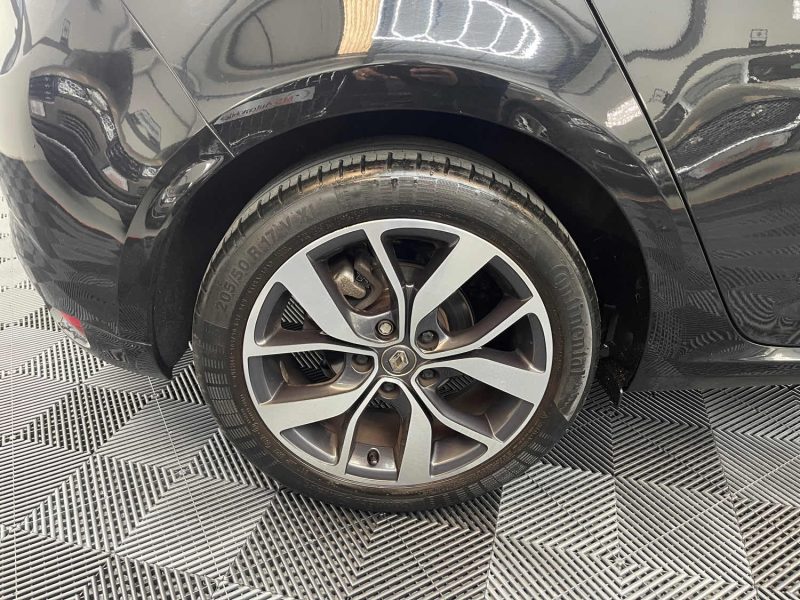 RENAULT MEGANE IV SEULEMENT 58000KMS 1.2 TCE 130ch ENERGY INTENS GARANTIE 12 MOIS HISTORIQUE COMPLET