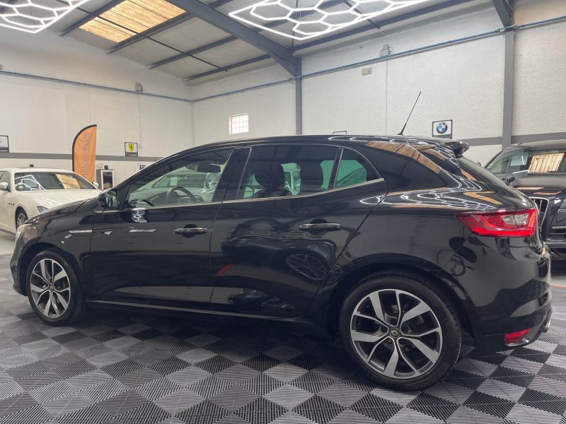 RENAULT MEGANE IV SEULEMENT 58000KMS 1.2 TCE 130ch ENERGY INTENS GARANTIE 12 MOIS HISTORIQUE COMPLET