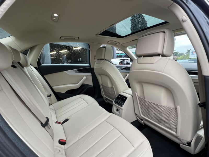 AUDI A4 LIMOUSINE V PHASE 2 AVUS 35 TFSI 2.0 HYBRID 150 Cv 1ERE MAIN 6525 Kms - GARANTIE 1