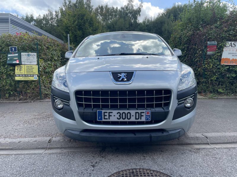 PEUGEOT 3008 1.6i 16v 120CH