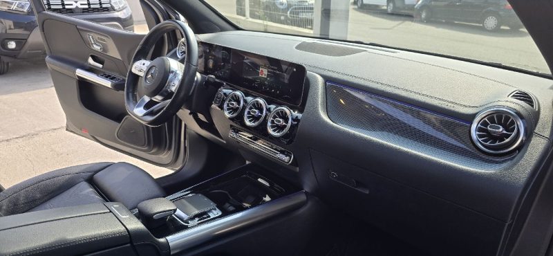 MERCEDES CLASSE B 220 d 190cv AMG Line / SUIVI MERCEDES