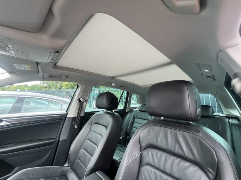 VOLKSWAGEN TIGUAN II CARAT EXCLUSIVE 2.0 TDI 150 DSG7 CUIR TOIT OUVRANT APPLE & ANDROID Garantie 1an