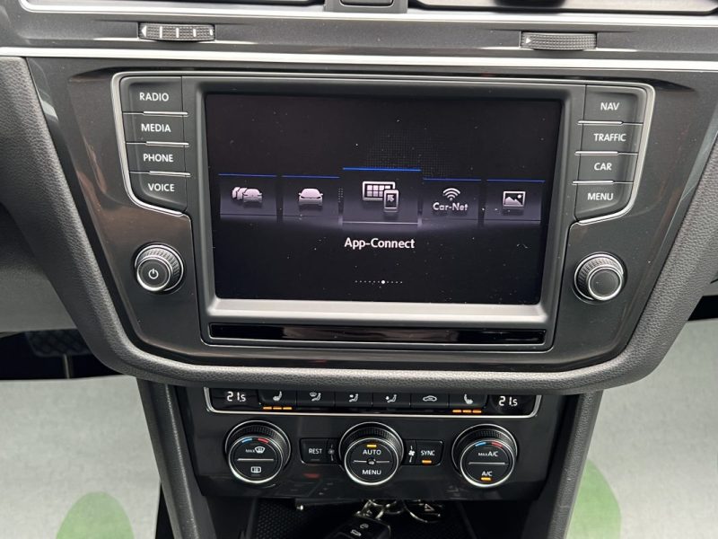 VOLKSWAGEN TIGUAN II CARAT EXCLUSIVE 2.0 TDI 150 DSG7 CUIR TOIT OUVRANT APPLE & ANDROID Garantie 1an