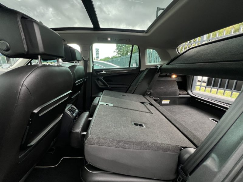 VOLKSWAGEN TIGUAN II CARAT EXCLUSIVE 2.0 TDI 150 DSG7 CUIR TOIT OUVRANT APPLE & ANDROID Garantie 1an