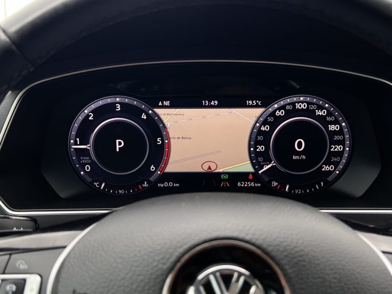 VOLKSWAGEN TIGUAN II CARAT EXCLUSIVE 2.0 TDI 150 DSG7 CUIR TOIT OUVRANT APPLE & ANDROID Garantie 1an