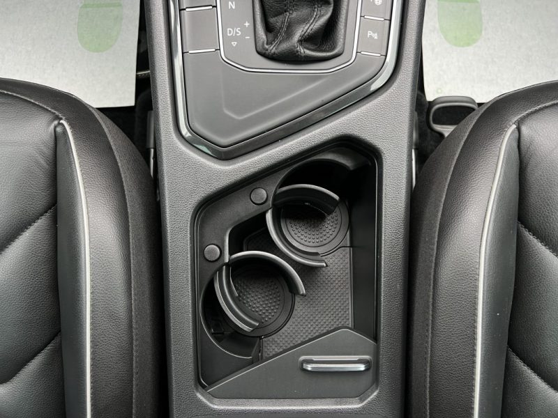 VOLKSWAGEN TIGUAN II CARAT EXCLUSIVE 2.0 TDI 150 DSG7 CUIR TOIT OUVRANT APPLE & ANDROID Garantie 1an