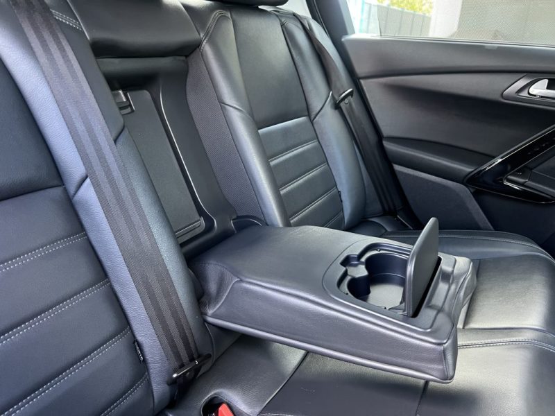 PEUGEOT 508 PEUGEOT 508 FELINE 2.0 HDI 163 / 200 Cv HYBRID 4 / 1ERE MAIN BOITE AUTO CUIR GPS - GARAN