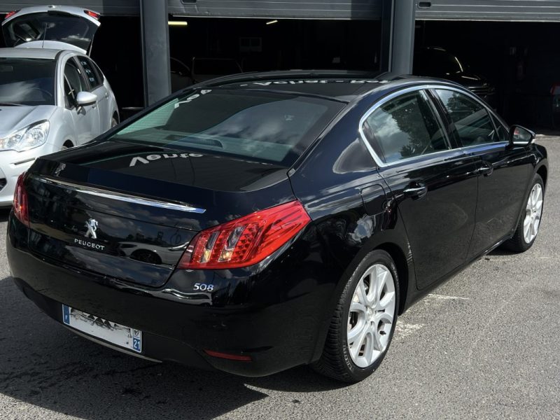 PEUGEOT 508 PEUGEOT 508 FELINE 2.0 HDI 163 / 200 Cv HYBRID 4 / 1ERE MAIN BOITE AUTO CUIR GPS - GARAN