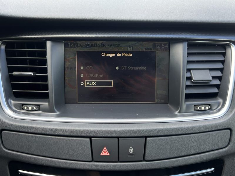 PEUGEOT 508 PEUGEOT 508 FELINE 2.0 HDI 163 / 200 Cv HYBRID 4 / 1ERE MAIN BOITE AUTO CUIR GPS - GARAN