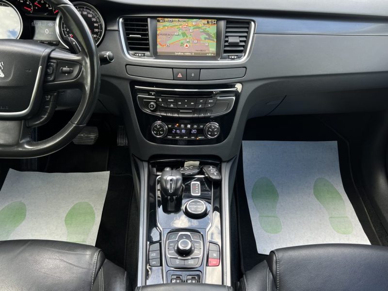PEUGEOT 508 PEUGEOT 508 FELINE 2.0 HDI 163 / 200 Cv HYBRID 4 / 1ERE MAIN BOITE AUTO CUIR GPS - GARAN