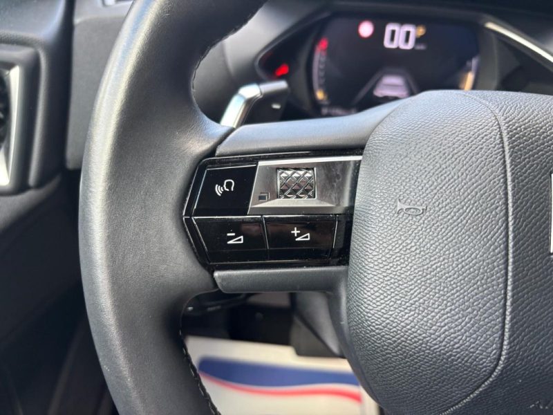 DS DS 3 CROSSBACK 1.2 130cv MONTMARTRE