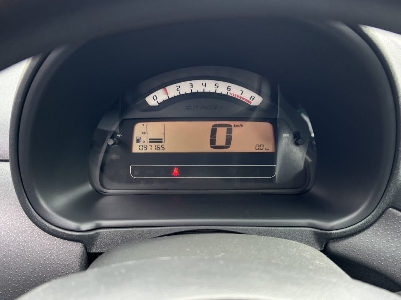 CITROEN C3 PHASE 2 1.4 i 75 Cv 5 PORTES / CLIMATISATION BLUETOOTH - GARANTIE 1 AN