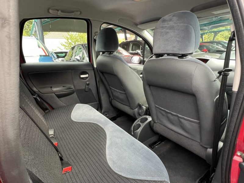 CITROEN C3 PHASE 2 1.4 i 75 Cv 5 PORTES / CLIMATISATION BLUETOOTH - GARANTIE 1 AN