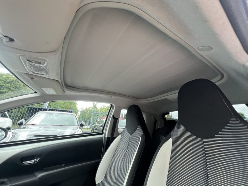 PEUGEOT 108 TOP ! CABRIOLET Pack ALLURE 1.2 82 Cv 1ERE MAIN ECRAN TACTILE CRIT AIR 1 - GARANTIE 1 AN