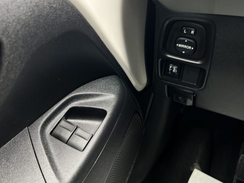 PEUGEOT 108 TOP ! CABRIOLET Pack ALLURE 1.2 82 Cv 1ERE MAIN ECRAN TACTILE CRIT AIR 1 - GARANTIE 1 AN