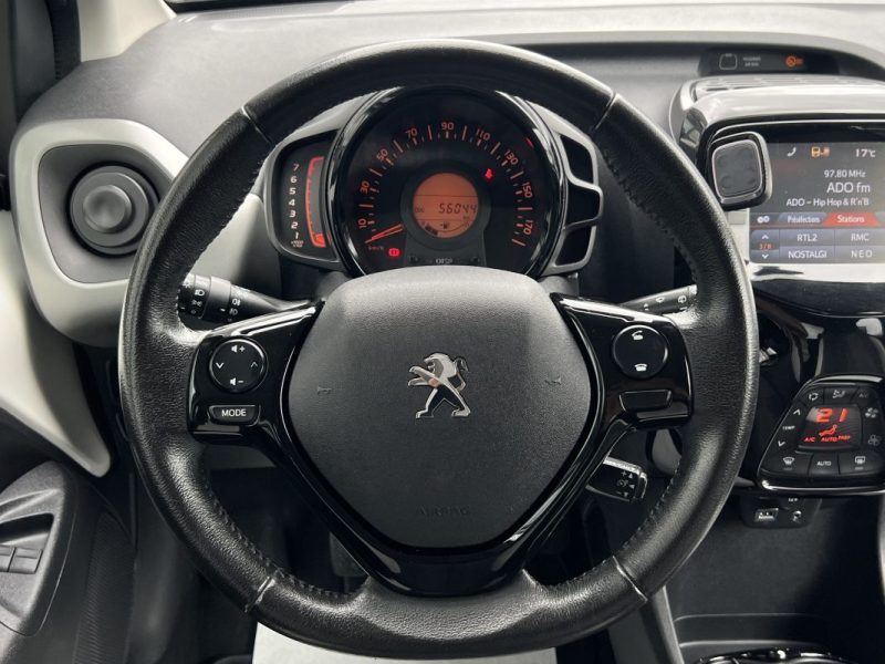 PEUGEOT 108 TOP ! CABRIOLET Pack ALLURE 1.2 82 Cv 1ERE MAIN ECRAN TACTILE CRIT AIR 1 - GARANTIE 1 AN