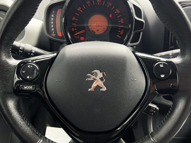 PEUGEOT 108 TOP ! CABRIOLET Pack ALLURE 1.2 82 Cv 1ERE MAIN ECRAN TACTILE CRIT AIR 1 - GARANTIE 1 AN